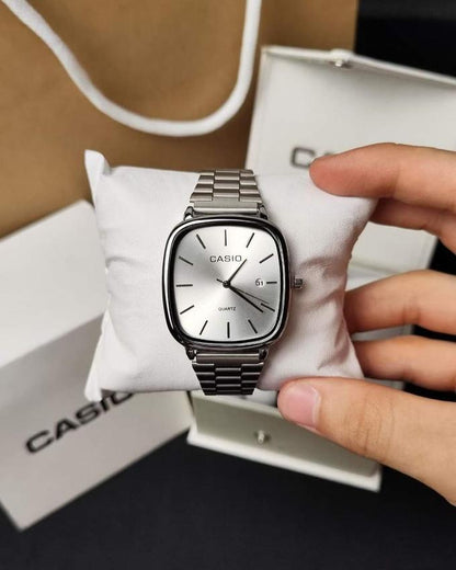 Casio OldMoney White